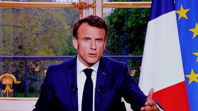 100 jours : Emmanuel Macron veut donner l’illusion d’un nouveau départ