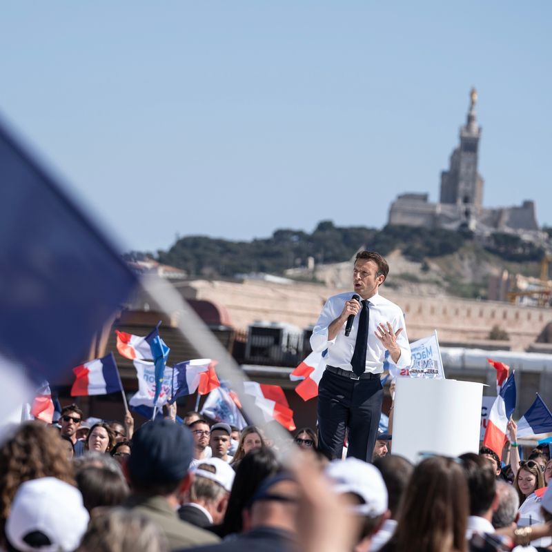 Virage vert pour Macron, tentative de présidentialisation pour Le Pen